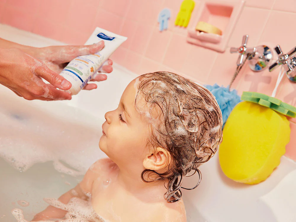 Mustela Shampoing Crème Démêlant et Nourrissant - Cheveux Bouclés, 200ml